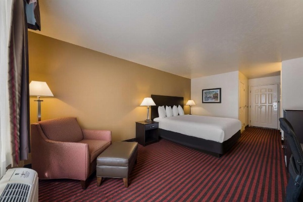  Best Western Salinas Valley Inn & Suites image 22