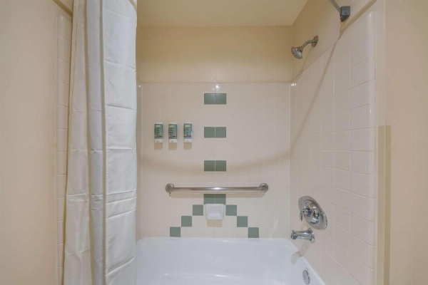  Best Western Salinas Valley Inn & Suites image 30